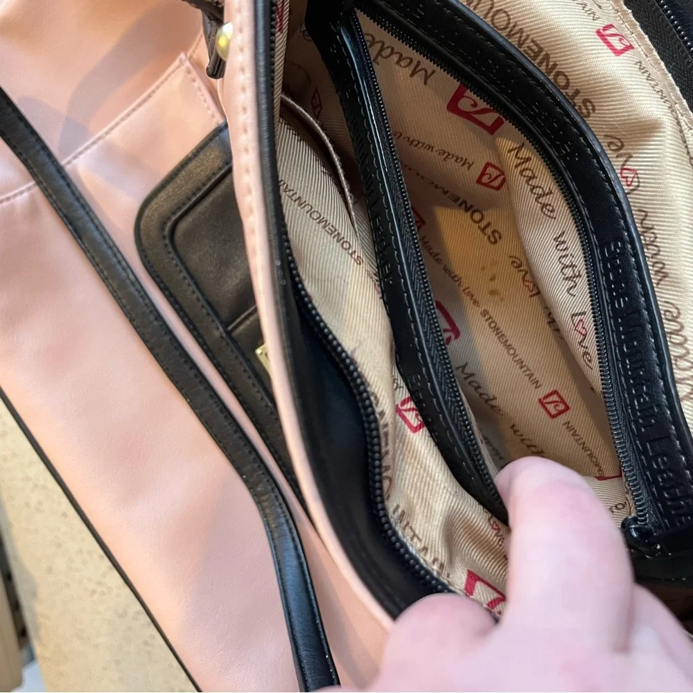 shoulder bag